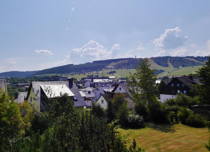 Panoramablick vom Wohnzimmer/Balkon