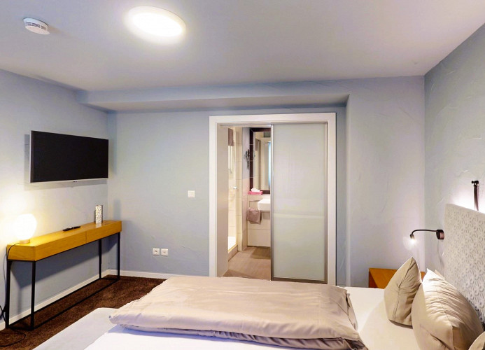 Schlafzimmer 3 mit TV