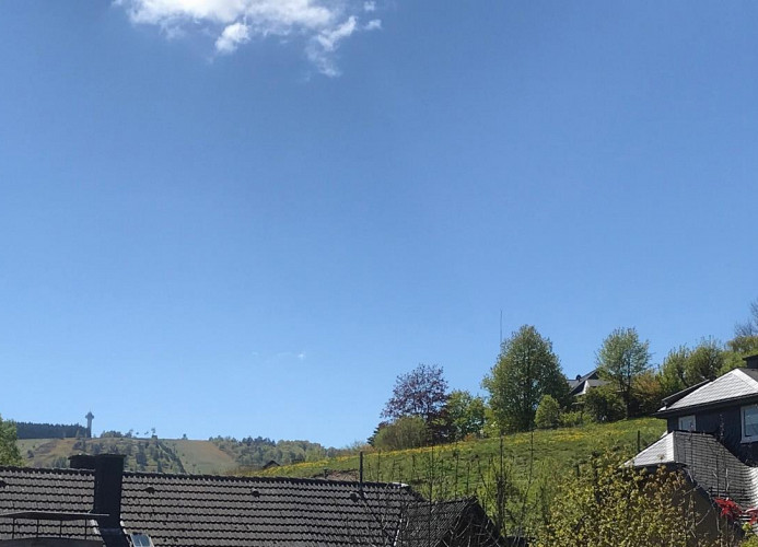 Fewo Bergzauber**** - Aussicht zum Ettelsberg