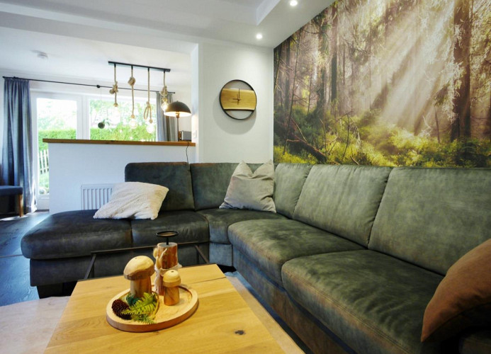 Upland Apartments/Fewo Waldgeist - Sitzgruppe im Grünen