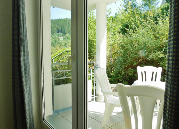 Fewo No.43 - geschütze Terrasse mit Aussicht auf die Ohrenbergschanze