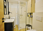 Upland Apartments/Fewo Waldgeist - Duschbad mit Waschmaschine