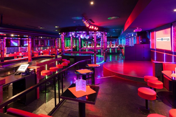 DISKOTHEK „STAR-CLUB“ IM HOTEL SAUERLAND STERN