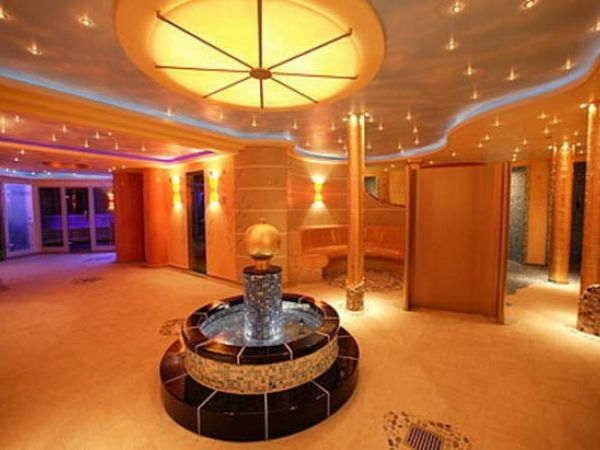 SPA- UND SAUNAEINRICHTUNGEN