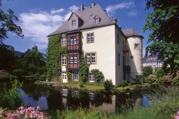 SCHLÖSSER IN OLSBERG Bruchhausen