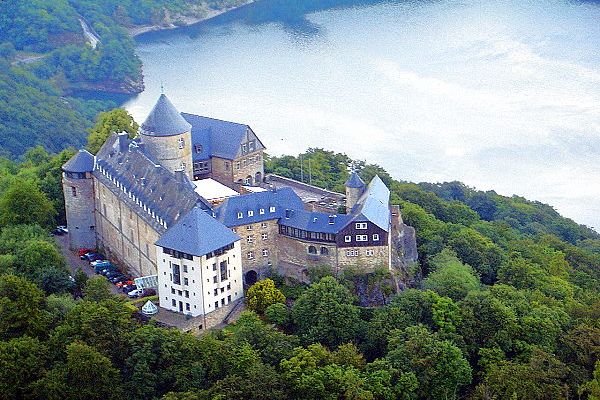 SCHLOSS WALDECK