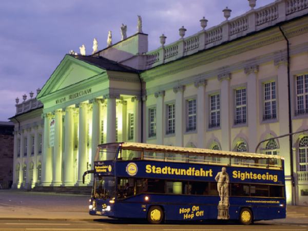 STADTRUNDFAHRT IM DOPPELDECKER