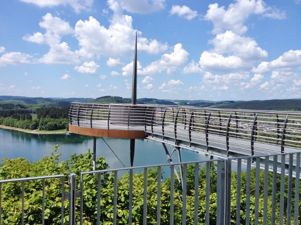 AUSSICHTEN & AKTIVITÄTEN AM BIGGESEE