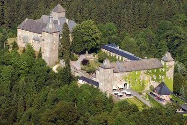 BURG SCHNELLENBERG