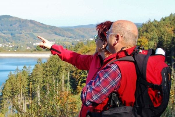 WANDERN RUND UM DEN SORPESEE