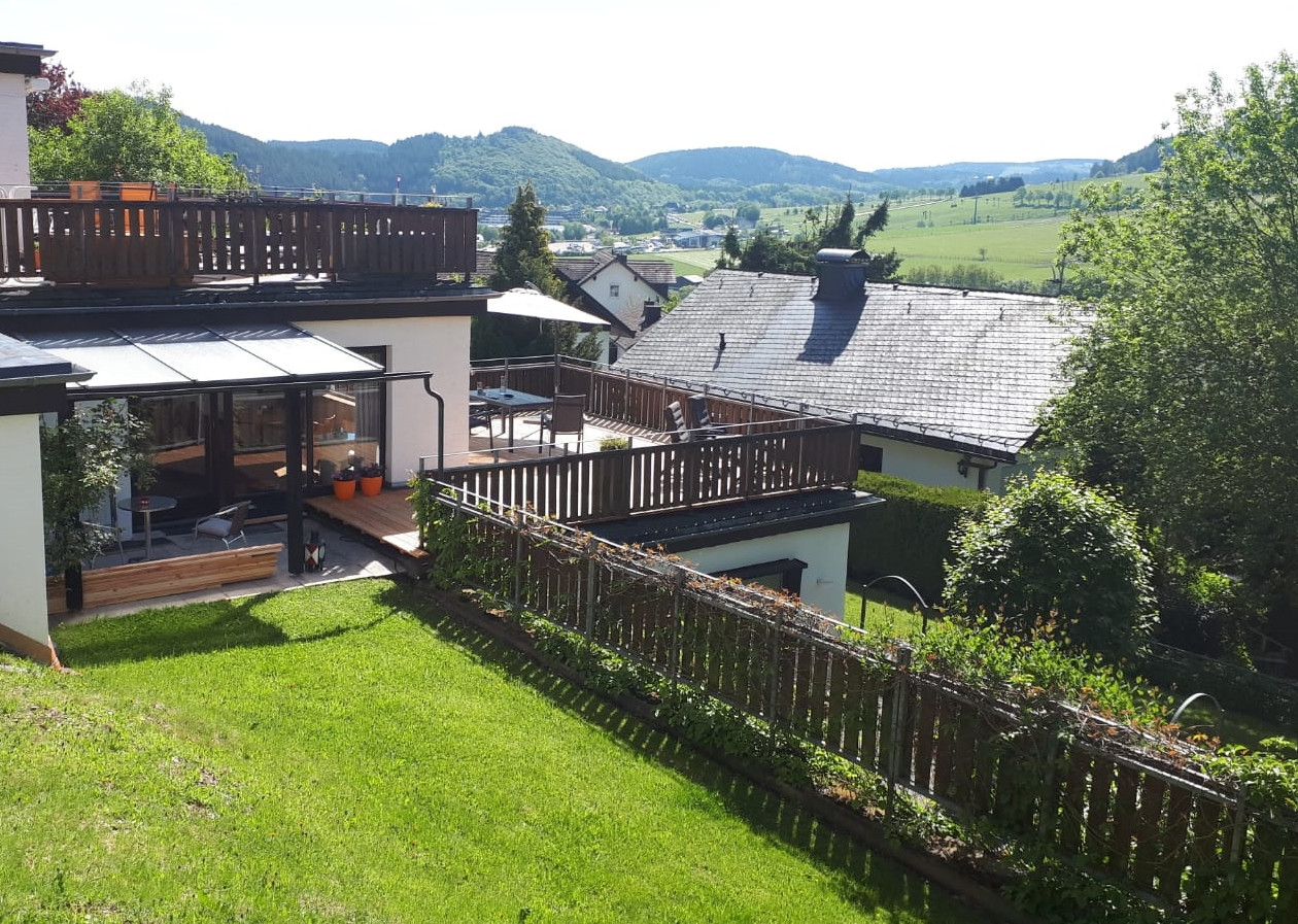 Komfort-Fewo 'Blickfang Willingen' - Panoramalage mit Sonnenterrasse