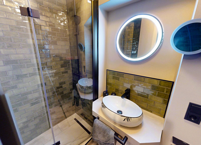 Designer-Duschbad 1 - Villa Edelweiss*****