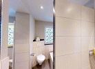 Bad 1 mit Dusche & Wanne
