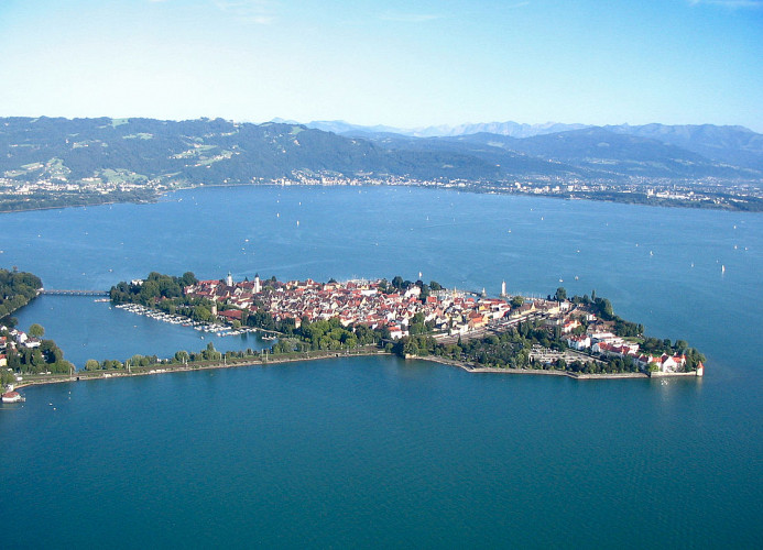 Top-Ausflugsziel Bodensee (Bregenz 60km)