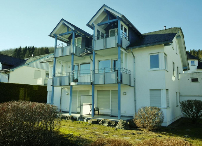 Hausansicht vom Garten - Fewo Traumblick am Sonnenlift****